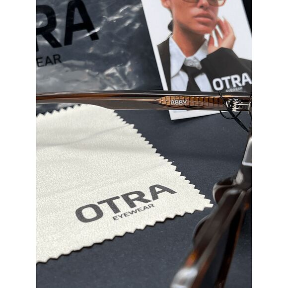 New! Otra Abby Transparent Maple Frames Brown Fade Lenses Sunglasses main image 9